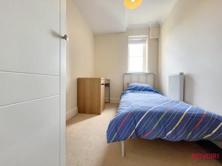 2 bedroom Apartment for sale in Brookbank Close, Cheltenham, GL50