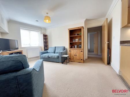 2 bedroom Apartment for sale in Brookbank Close, Cheltenham, GL50