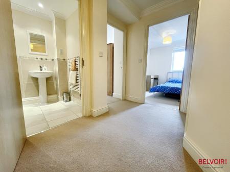 2 bedroom Apartment for sale in Brookbank Close, Cheltenham, GL50