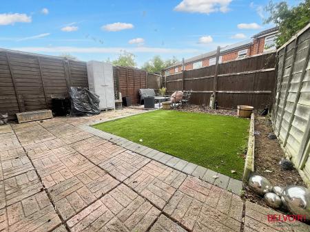 2 bedroom End of terrace house for sale in Hazledean Road, Cheltenham, GL51