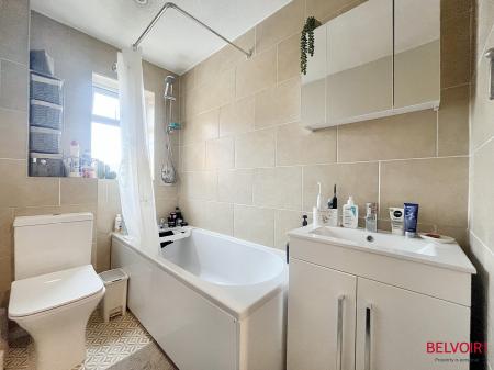 2 bedroom End of terrace house for sale in Hazledean Road, Cheltenham, GL51