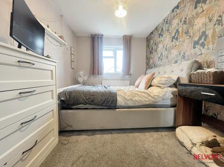 2 bedroom End of terrace house for sale in Hazledean Road, Cheltenham, GL51