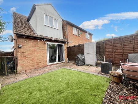 2 bedroom End of terrace house for sale in Hazledean Road, Cheltenham, GL51