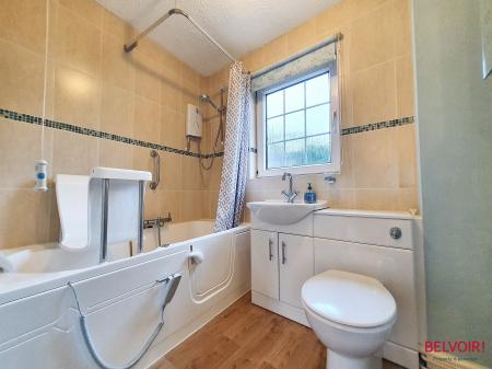 2 bedroom Retirement property for sale in Pegasus Court, Cheltenham, GL51