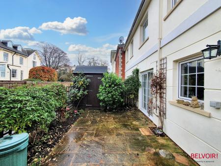 2 bedroom Retirement property for sale in Pegasus Court, Cheltenham, GL51