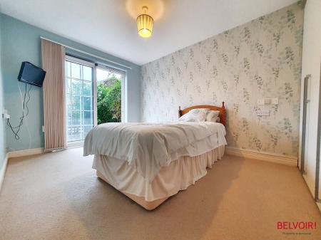 2 bedroom Retirement property for sale in Pegasus Court, Cheltenham, GL51