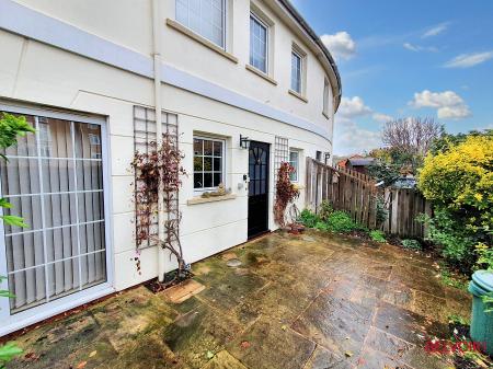 2 bedroom Retirement property for sale in Pegasus Court, Cheltenham, GL51