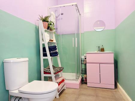 1 bedroom Apartment for sale in Pittville Circus Road, Cheltenham, GL52