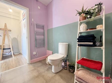 1 bedroom Apartment for sale in Pittville Circus Road, Cheltenham, GL52