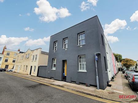 3 bedroom Terraced House for sale in Portland Place, Pittville, Cheltenham, GL52