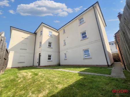 1 bedroom Apartment for sale in Redmarley Road, Cheltenham, GL52