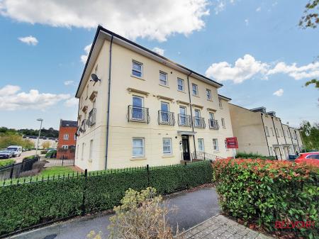 1 bedroom Apartment for sale in Redmarley Road, Cheltenham, GL52