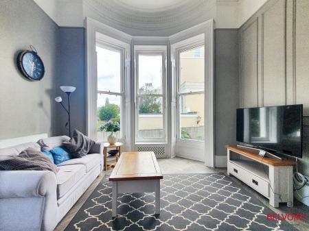 2 bedroom Apartment for sale in The Park, Cheltenham, GL50