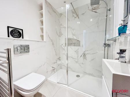 2 bedroom Apartment for sale in The Park, Cheltenham, GL50