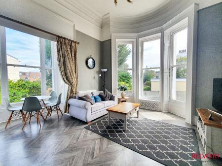 2 bedroom Apartment for sale in The Park, Cheltenham, GL50