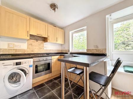1 bedroom Studio flat for sale in Tom Price Close, Cheltenham, GL52