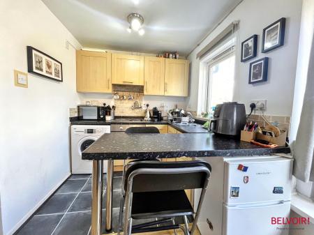 1 bedroom Studio flat for sale in Tom Price Close, Cheltenham, GL52
