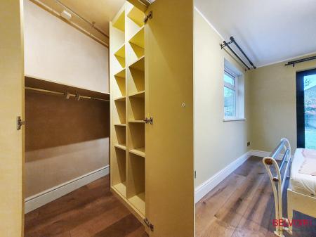 5 bedroom Semi-detached house for sale in Turkdean Road, Benhall, Cheltenham, GL51