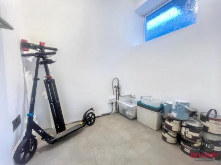 5 bedroom Semi-detached house for sale in Turkdean Road, Benhall, Cheltenham, GL51