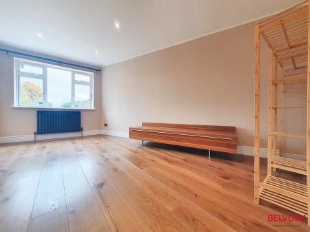 5 bedroom Semi-detached house for sale in Turkdean Road, Benhall, Cheltenham, GL51