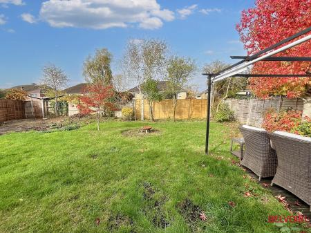 5 bedroom Semi-detached house for sale in Turkdean Road, Benhall, Cheltenham, GL51