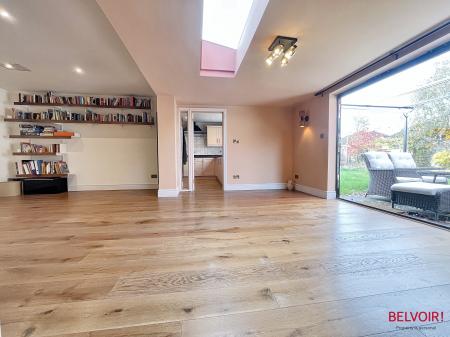 5 bedroom Semi-detached house for sale in Turkdean Road, Benhall, Cheltenham, GL51