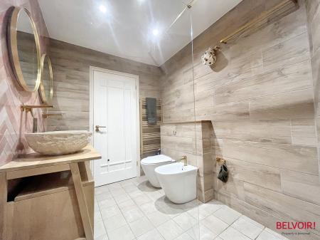 5 bedroom Semi-detached house for sale in Turkdean Road, Benhall, Cheltenham, GL51