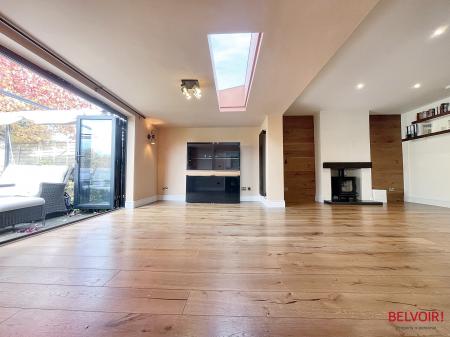 5 bedroom Semi-detached house for sale in Turkdean Road, Benhall, Cheltenham, GL51