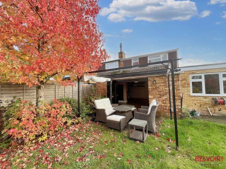 5 bedroom Semi-detached house for sale in Turkdean Road, Benhall, Cheltenham, GL51