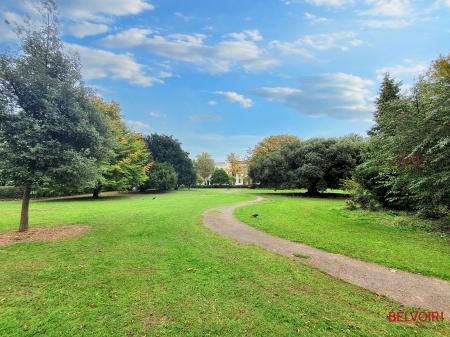 1 bedroom Apartment for sale in Wellington Square, Cheltenham, GL50