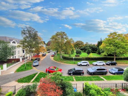 1 bedroom Apartment for sale in Wellington Square, Cheltenham, GL50