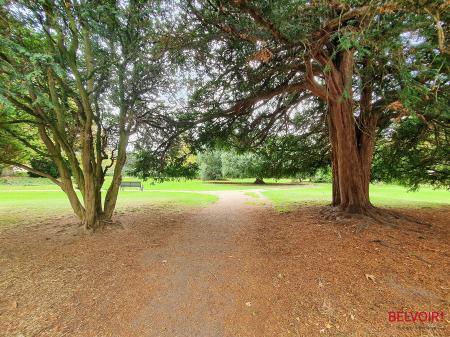 1 bedroom Apartment for sale in Wellington Square, Cheltenham, GL50