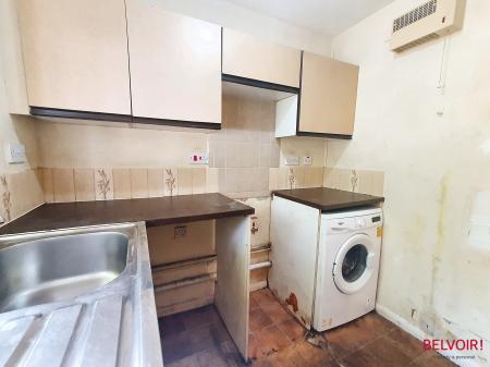 0 bedroom Studio flat for sale in Tom Price Close, Cheltenham, GL52