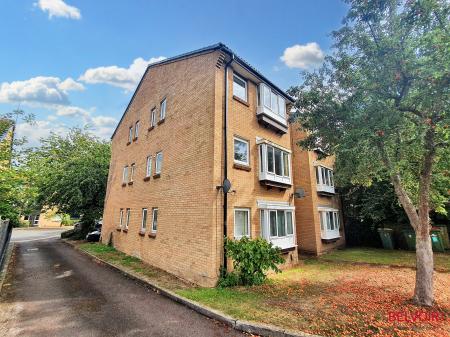 0 bedroom Studio flat for sale in Tom Price Close, Cheltenham, GL52