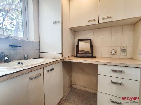 0 bedroom Studio flat for sale in Tom Price Close, Cheltenham, GL52