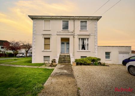 Hales Road, Cheltenham, GL52