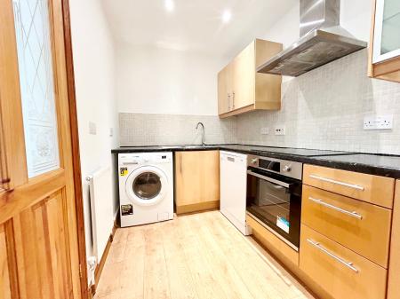 1 bedroom Apartment to let in Hales Road, Cheltenham, GL52