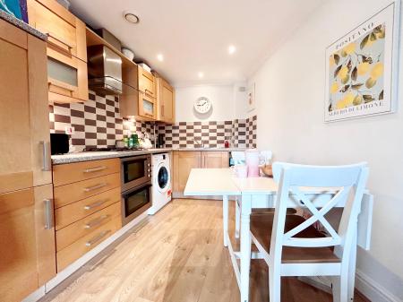 1 bedroom Apartment for sale in 2 Brookbank Close, Cheltenham, GL50