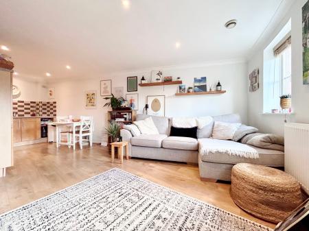 1 bedroom Apartment for sale in 2 Brookbank Close, Cheltenham, GL50