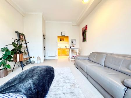 1 bedroom Apartment for sale in St Georges Place, Cheltenham, GL50