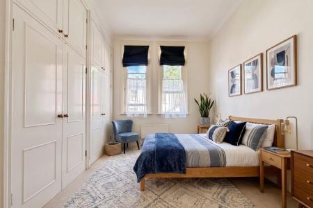 1 bedroom Apartment for sale in St Georges Place, Cheltenham, GL50