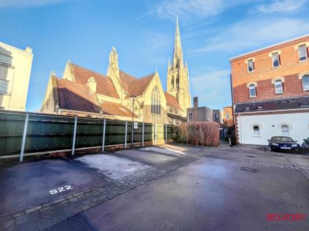 1 bedroom Apartment for sale in St Georges Place, Cheltenham, GL50