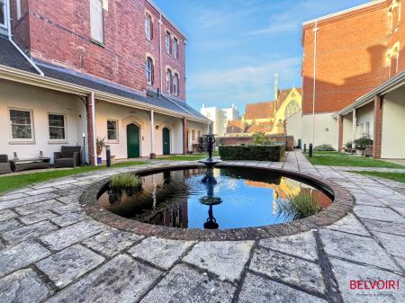 1 bedroom Apartment for sale in St Georges Place, Cheltenham, GL50