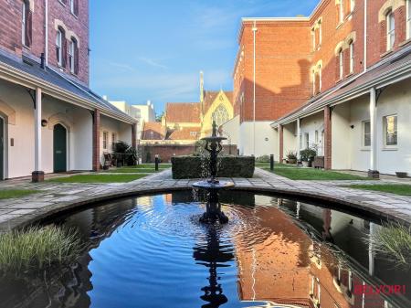 1 bedroom Apartment for sale in St Georges Place, Cheltenham, GL50