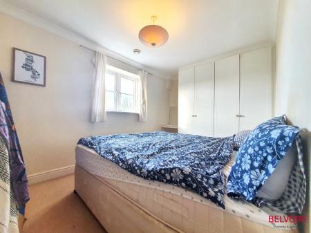 2 bedroom Apartment for sale in Brookbank Close, Cheltenham, GL50