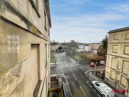 1 bedroom Apartment for sale in Berkeley Place, Cheltenham, GL52