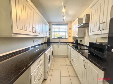 3 bedroom Apartment for sale in Evesham Road, Pittville, Cheltenham, GL52
