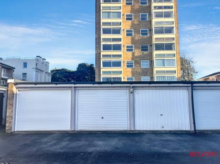 3 bedroom Apartment for sale in Evesham Road, Pittville, Cheltenham, GL52