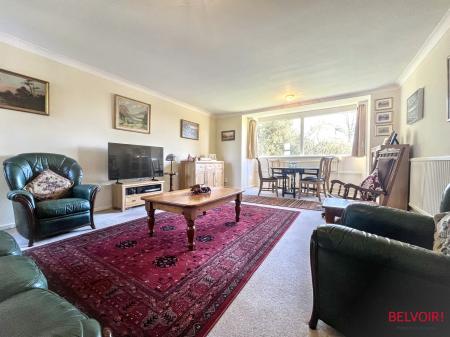 3 bedroom Apartment for sale in Evesham Road, Pittville, Cheltenham, GL52