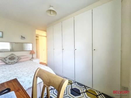 3 bedroom Apartment for sale in Evesham Road, Pittville, Cheltenham, GL52